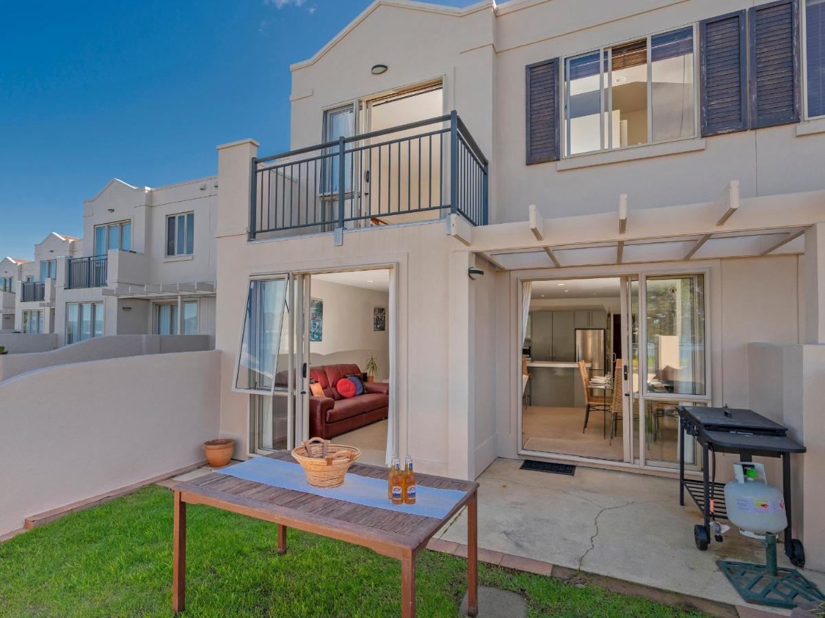 Tairua Waterfront Retreat - Tairua Apartment Eksteriør billede