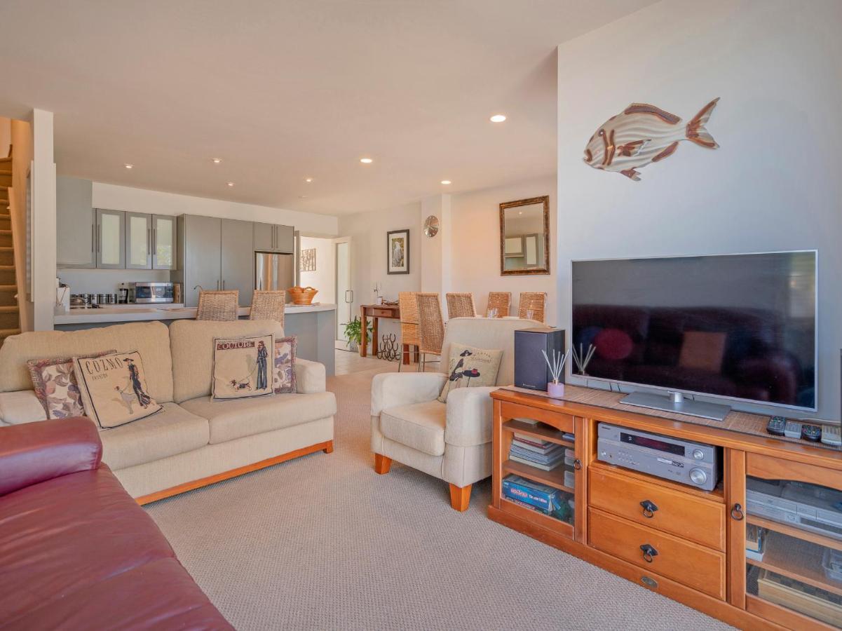 Tairua Waterfront Retreat - Tairua Apartment Eksteriør billede