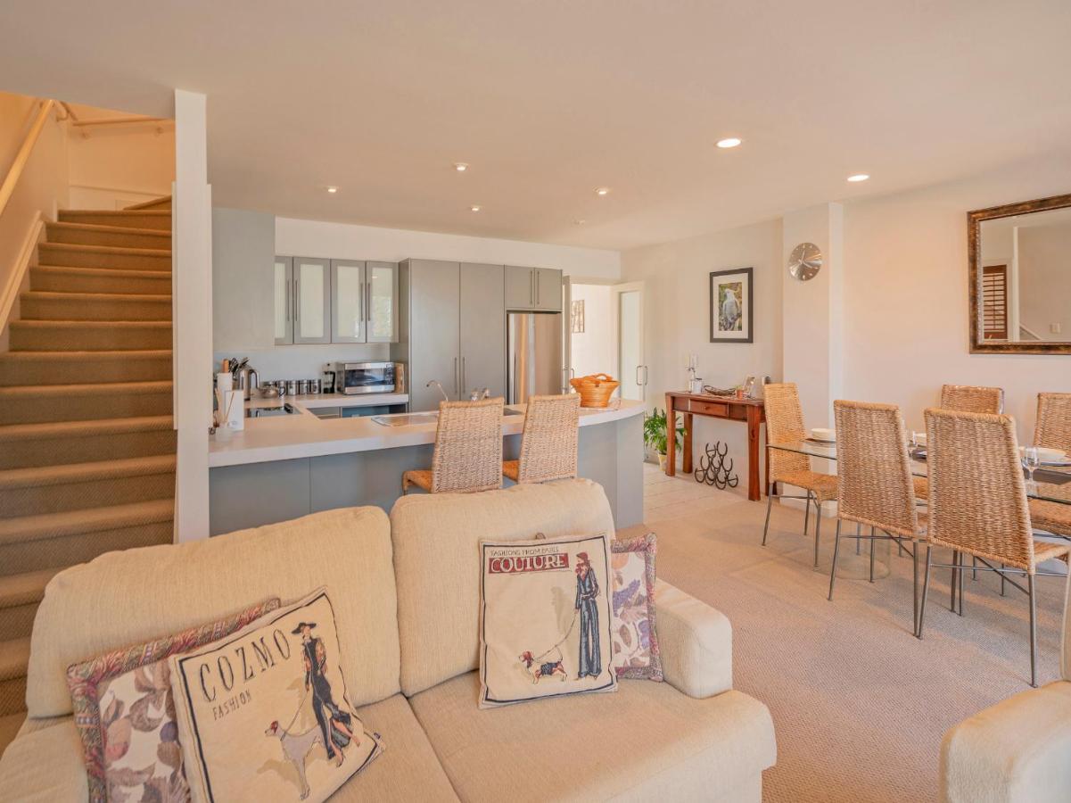 Tairua Waterfront Retreat - Tairua Apartment Eksteriør billede