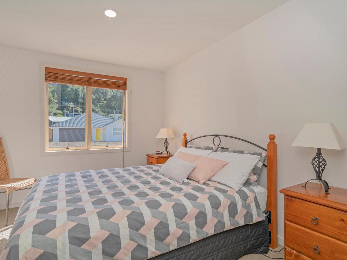 Tairua Waterfront Retreat - Tairua Apartment Eksteriør billede